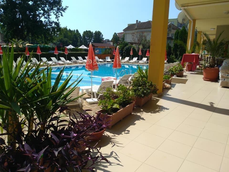 Blue Summer Sluneční pobřeží Exteriér fotografie