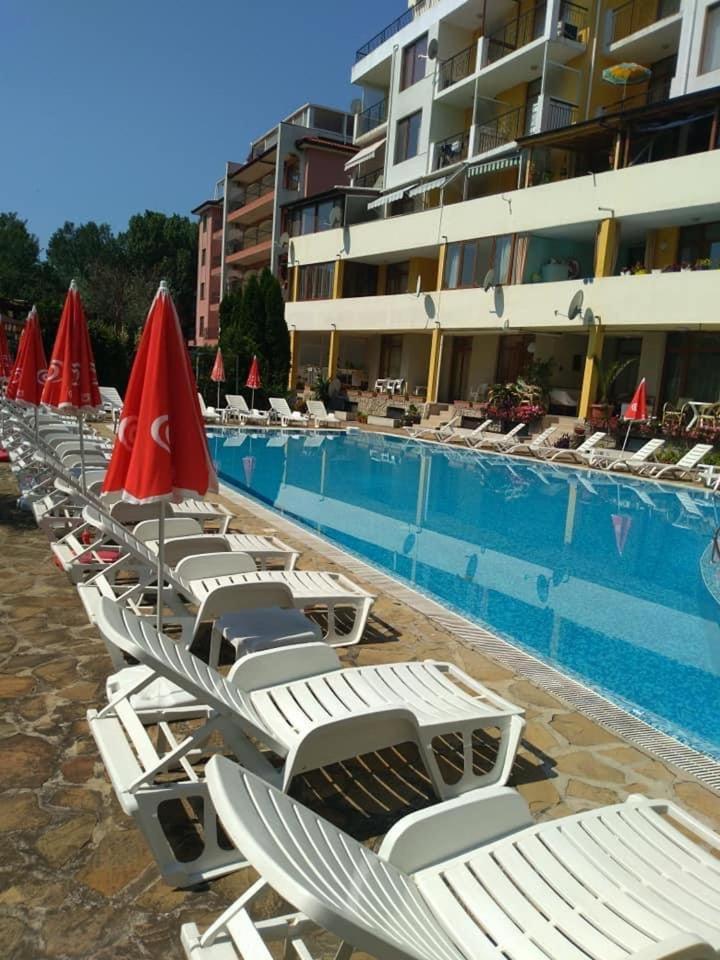 Blue Summer Sluneční pobřeží Exteriér fotografie